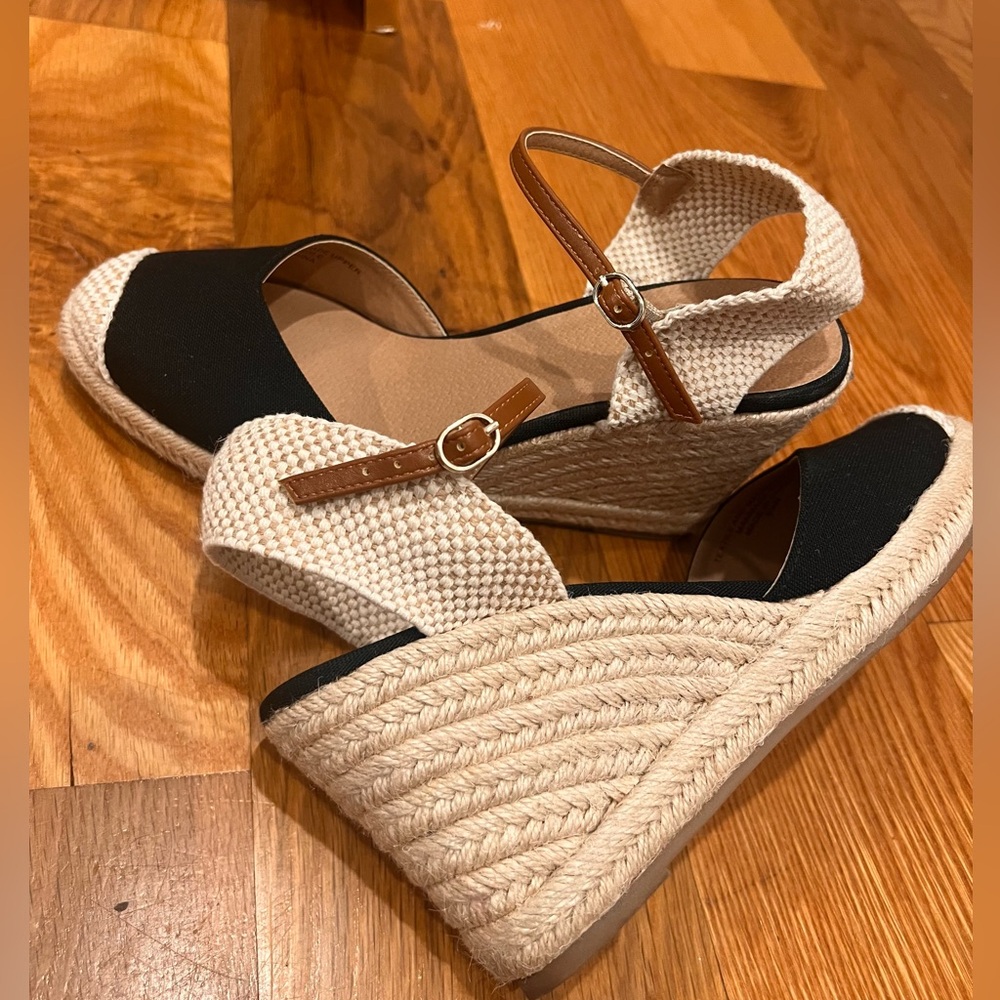 Espadrille Wedges | Size 8.5 | Black with natural and cognac - Picture 10 of 12